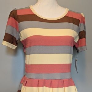 BNWT LuLaRoe Amelia dress